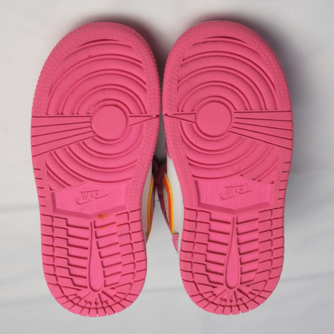 Air Jordan 1 mid Pinksicle Safety Orange