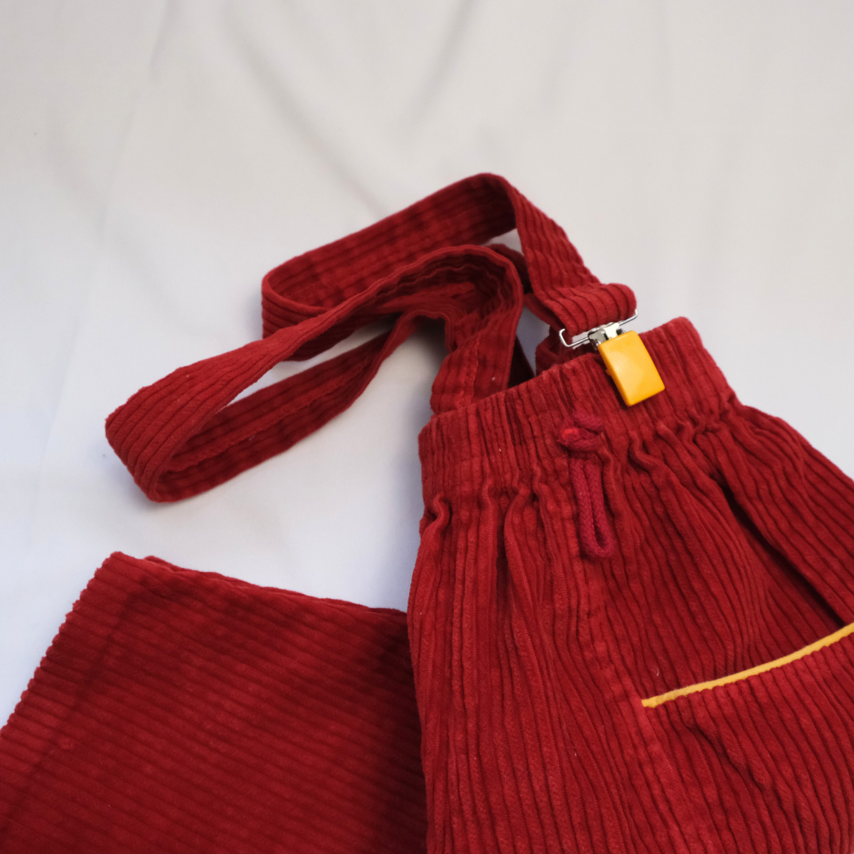 Vintage red jumpsuit, size 12–18 months