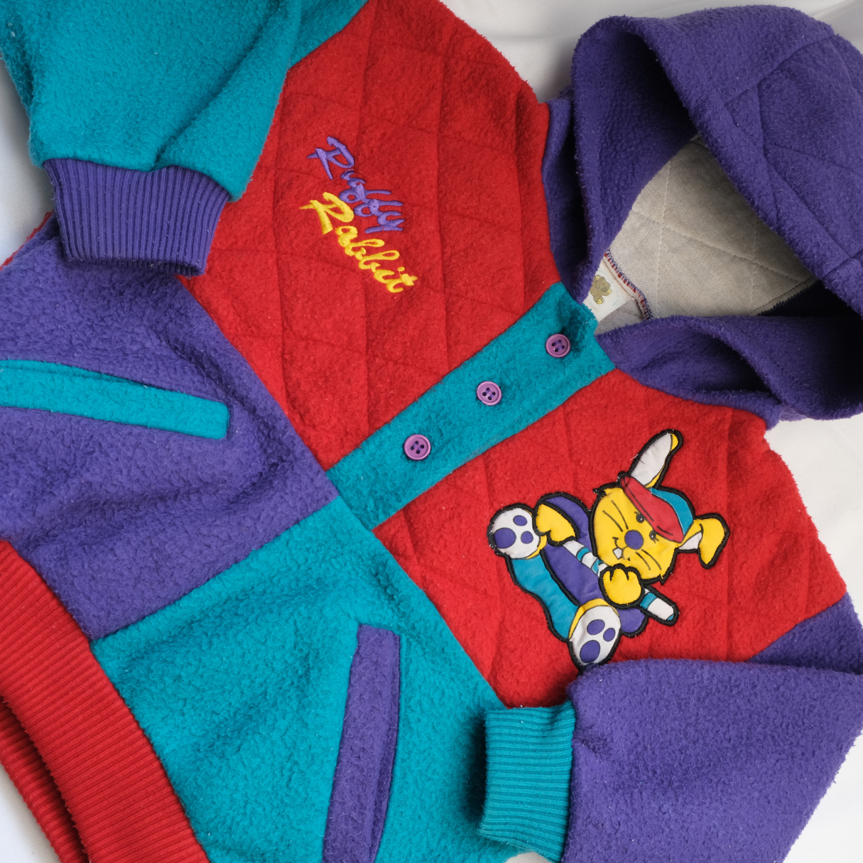 90s Hooded Sweatshirt - Streetwear Style