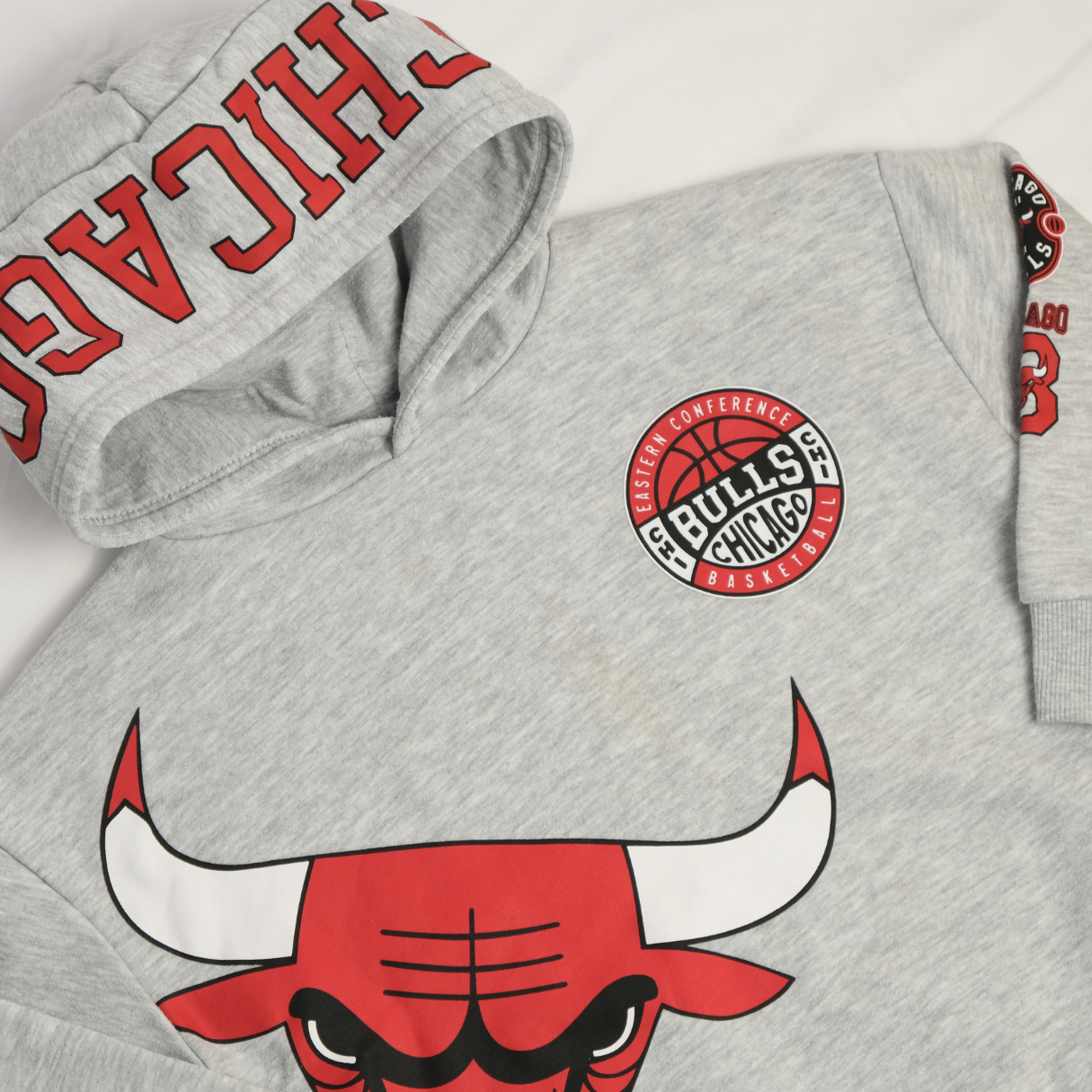 NBA Chicago Bulls Hoodie with Hood – Size 4/5 Years