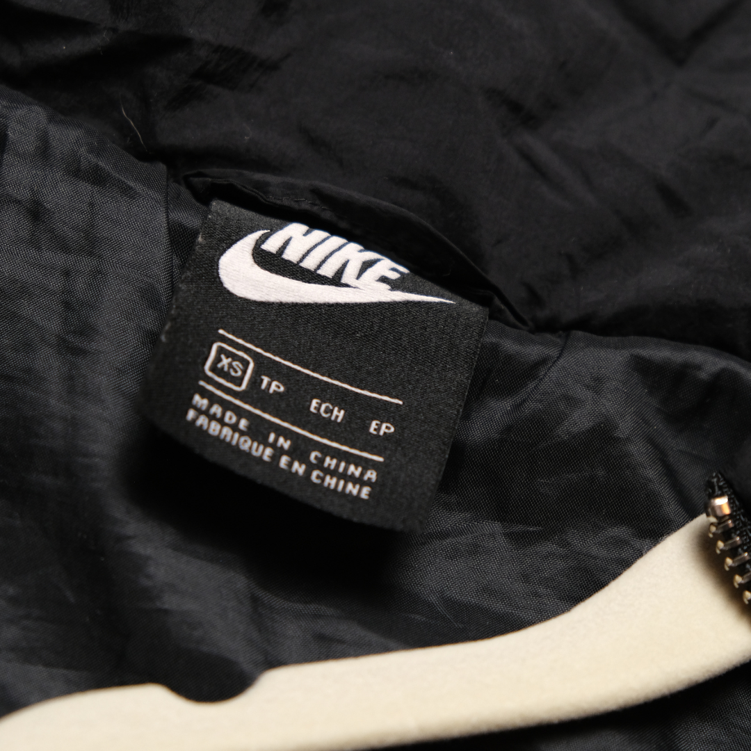 Nike cropped winter jacket - XS