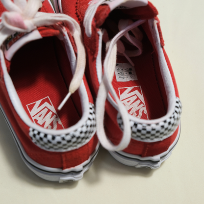 Vans Red Edition – Size 31