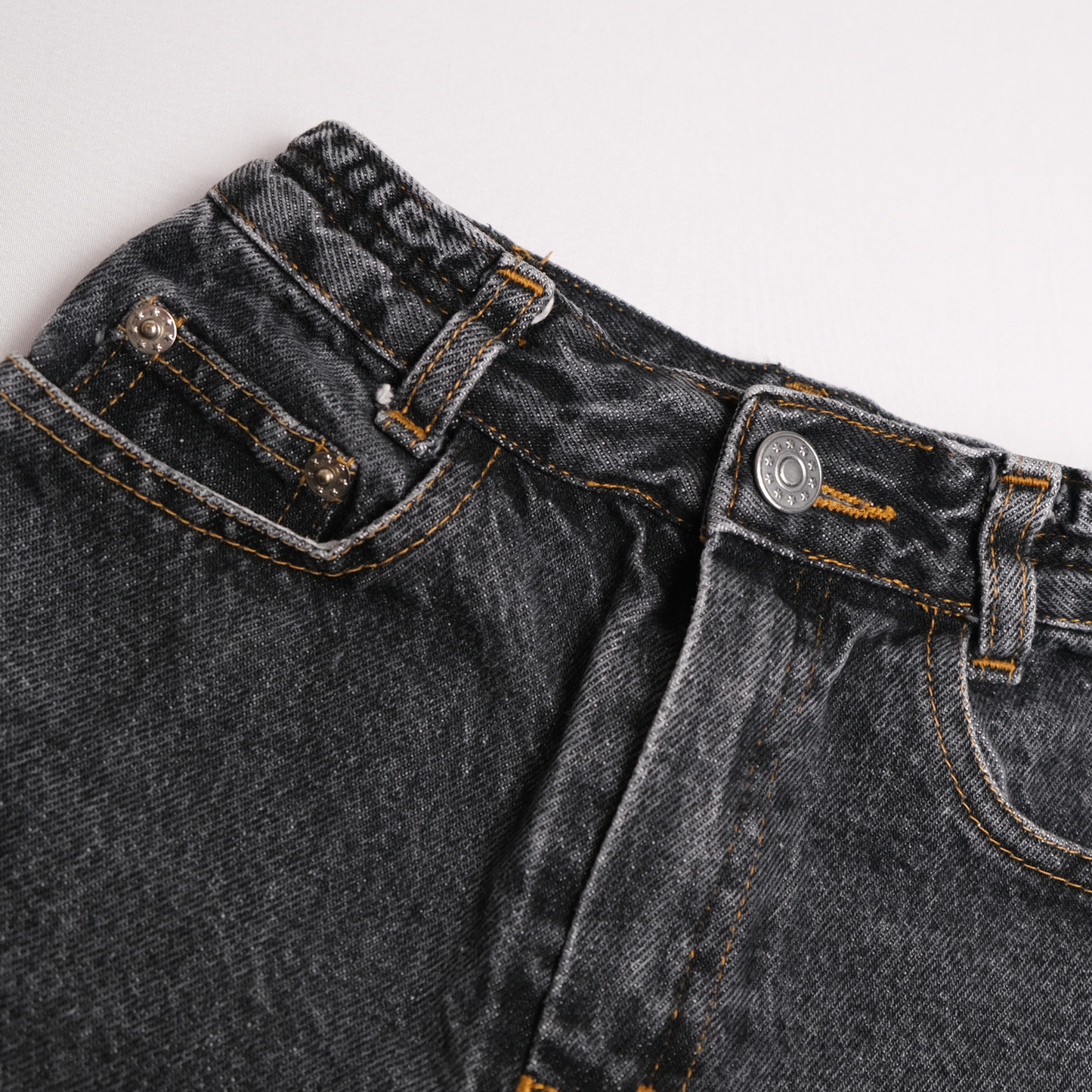 Vintage 100% cotton jeans