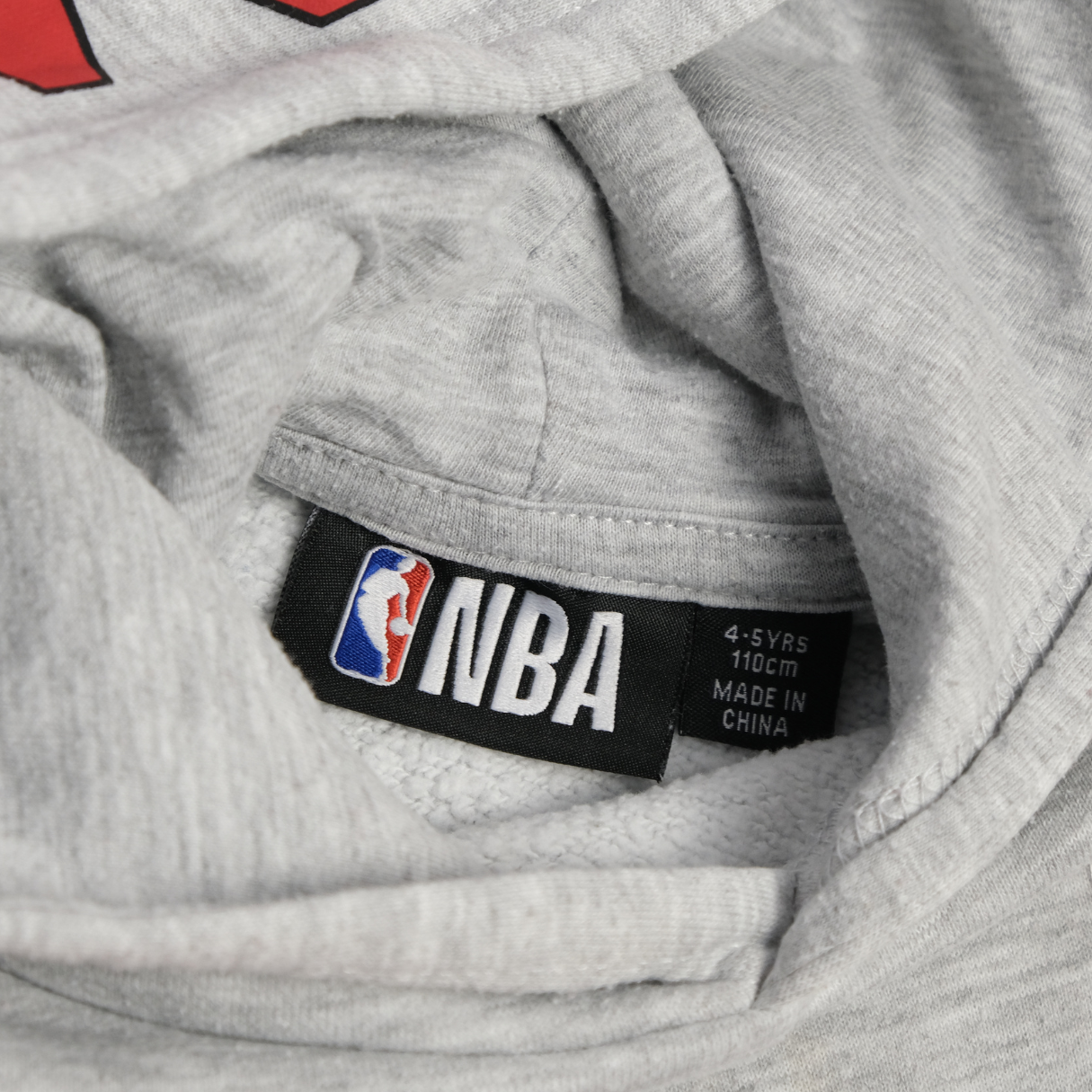 NBA Chicago Bulls Hoodie with Hood – Size 4/5 Years